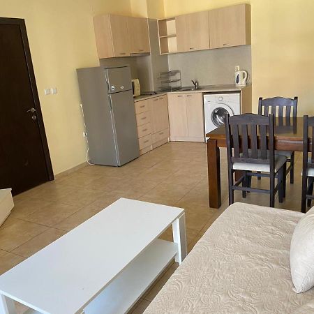 3 Room Family Apartment With Pool View Nesebar Exterior photo
